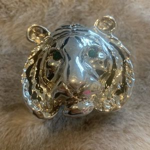 Silver tiger cuff with emerald eyes